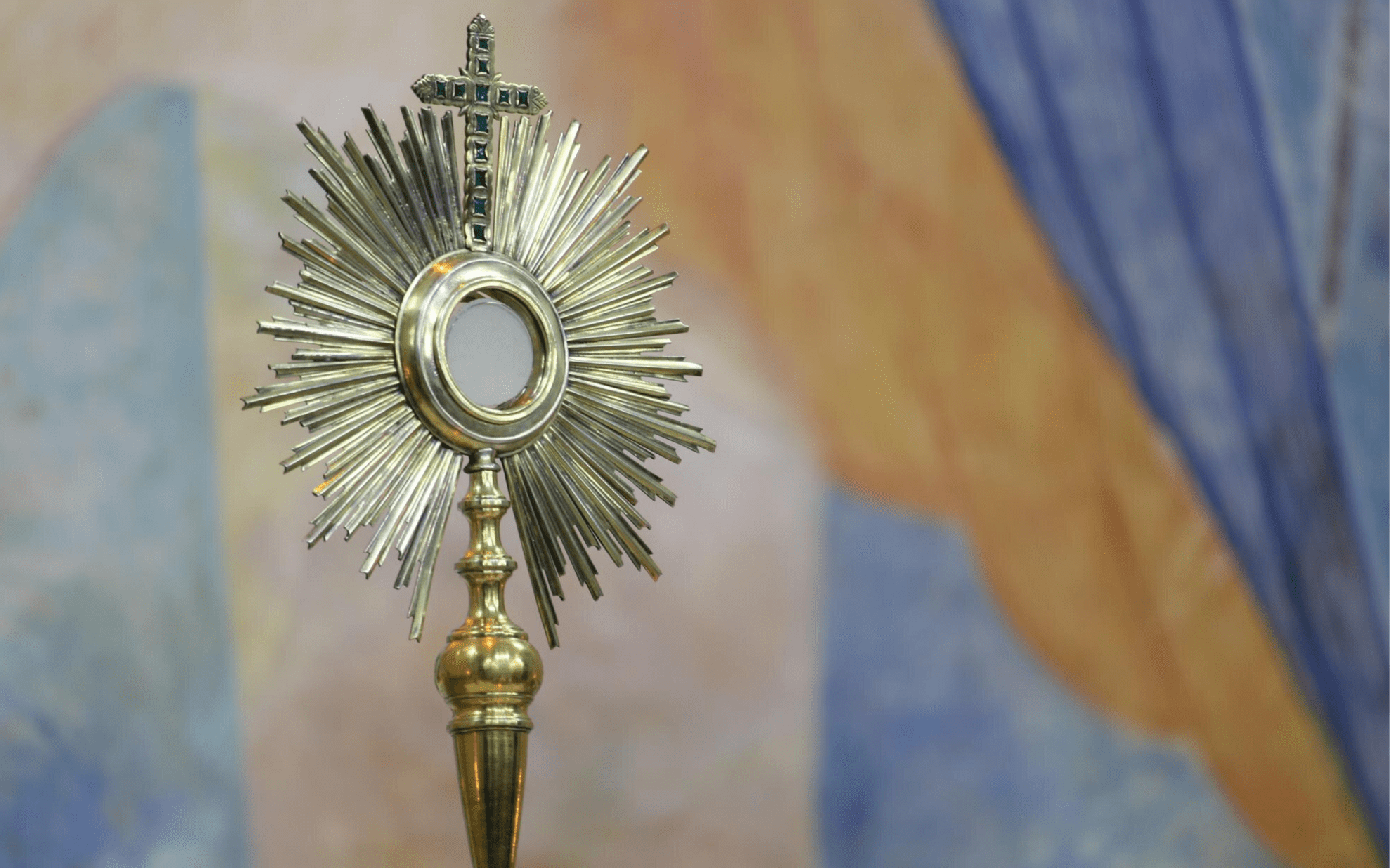 ¡Jesús sale a nuestro encuentro en las calles! 6 frases para compartir en Corpus Christi